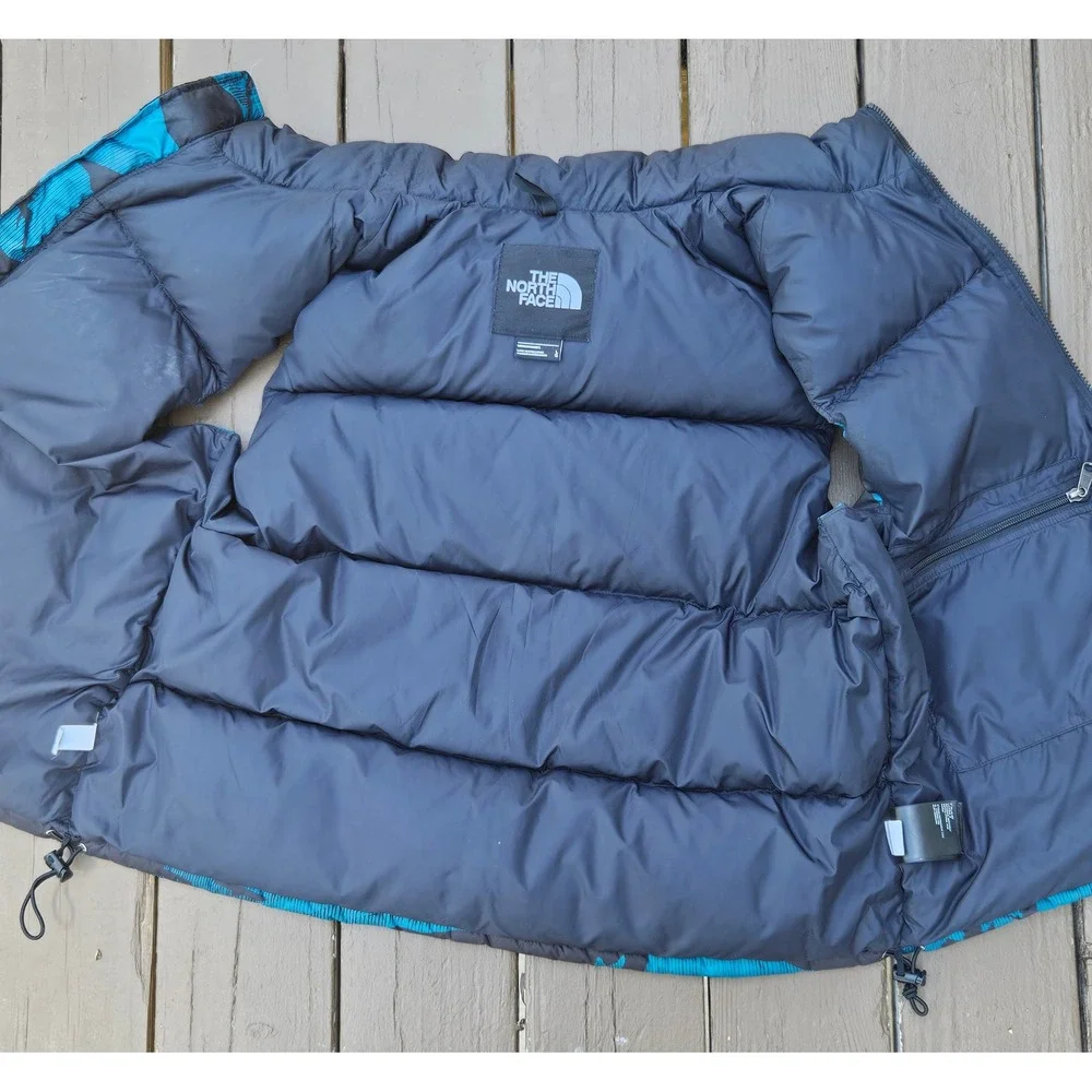 The North Face Mens Nuptse 1996 Retro 700 Down Vest Blue Mountain Print NF0A5IX5
